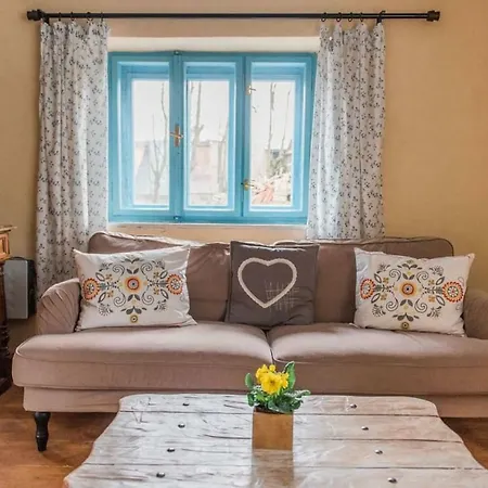 Casa vacanze Nebo Nad štiavnicou - čarovná Chalupa So Záhradou